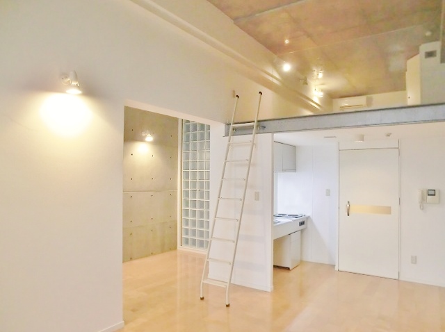 ピュア624 大阪市港区築港3 6 24 の物件情報 大阪のデザイナーズ リノベーションなどのこだわり賃貸マンションはオヘヤバル ピュア624 大阪市港区築港3 6 24 の物件情報 大阪のデザイナーズ リノベーションなどのこだわり賃貸マンションはオヘヤバル