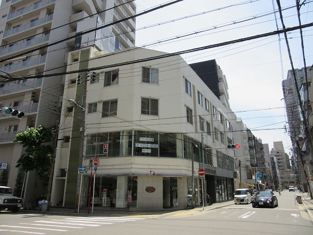 Re 001 大阪市西区南堀江1 21 16 の物件情報 大阪のデザイナーズ リノベーションなどのこだわり賃貸マンションはオヘヤバル