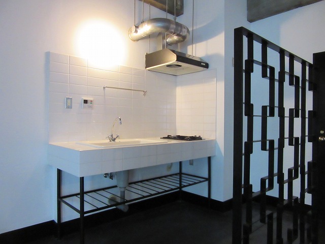 鎗屋アパートメント 大阪市中央区鎗屋町1 4 1 の物件情報 大阪のデザイナーズ リノベーションなどのこだわり賃貸マンションはオヘヤバル