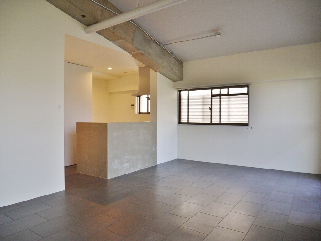 ロイヤルヒルズ待兼山 大阪府豊中市待兼山町32 6 の物件情報 大阪のデザイナーズ リノベーションなどのこだわり賃貸マンションはオヘヤバル