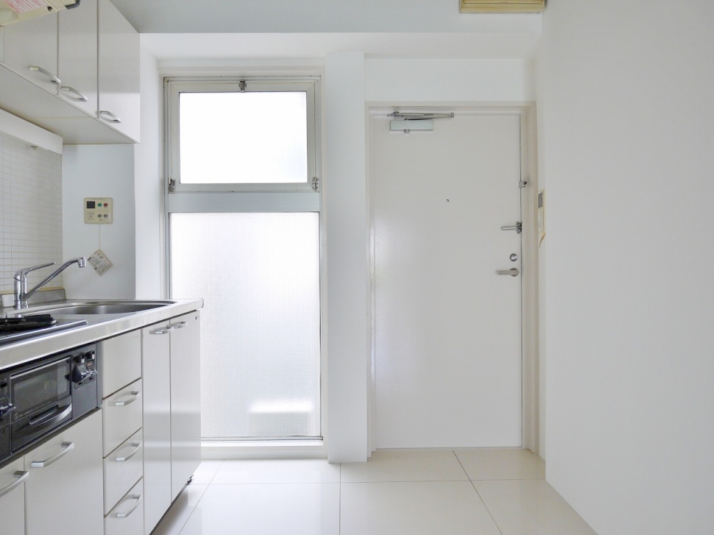 Re 007 大阪市西区京町堀2 14 26 の物件情報 大阪のデザイナーズ リノベーションなどのこだわり賃貸マンションはオヘヤバル